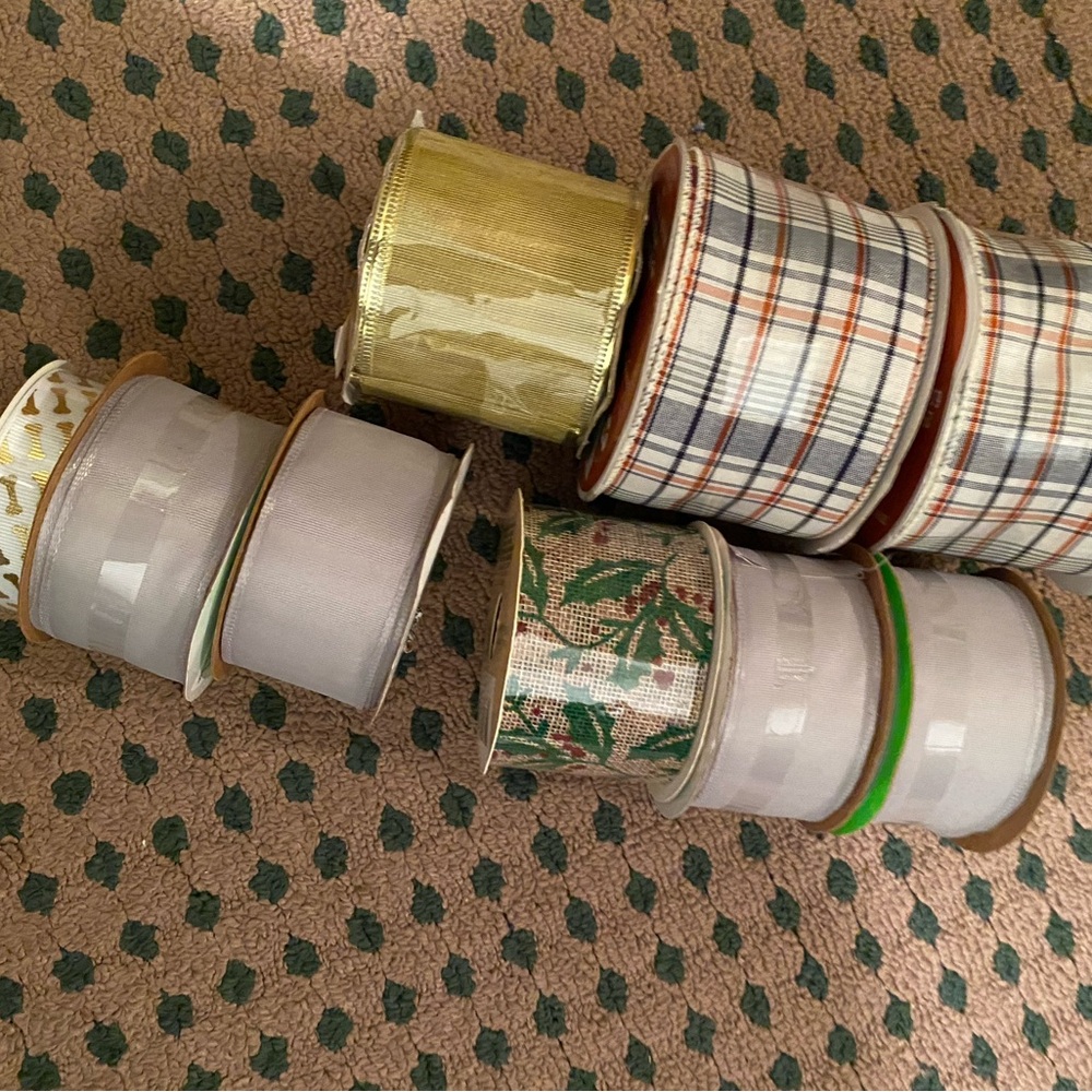 Assorted Ribbon Collection - Picture 2 of 3